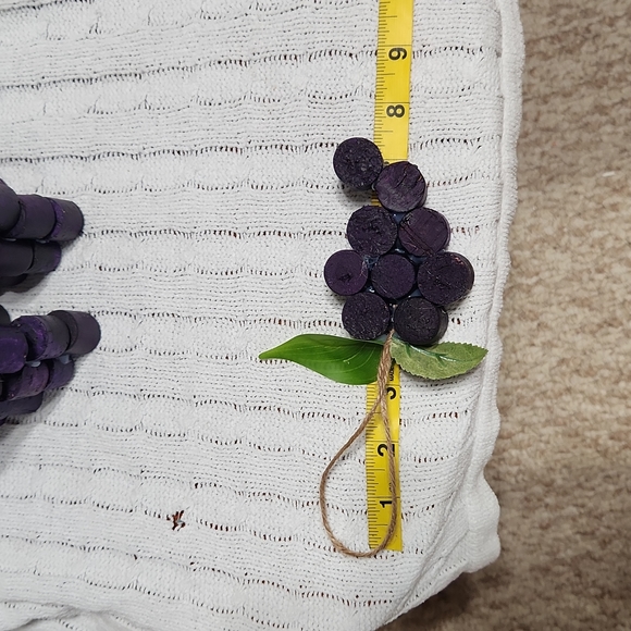 Hand Crafted Purple Grapes Wine Corks Ornaments Set of 9 - Picture 5 of 7